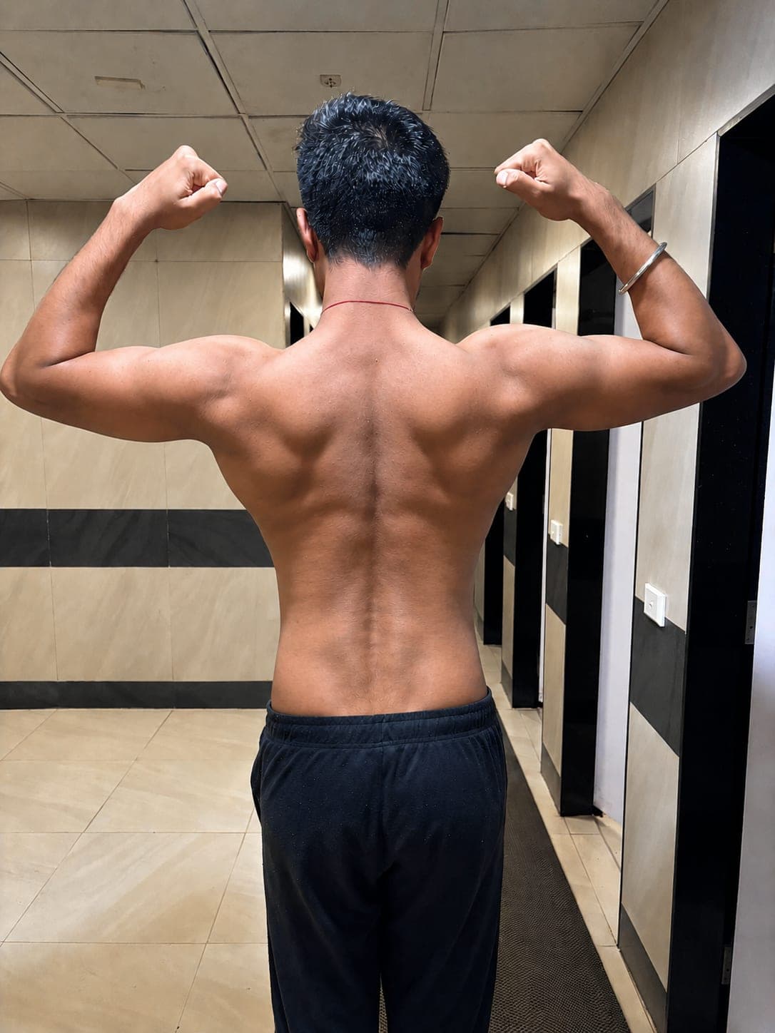 Back Muscle Enhancing Prompt